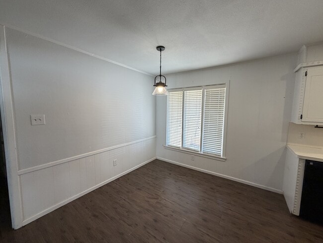 Building Photo - 6806 Norfolk Ave