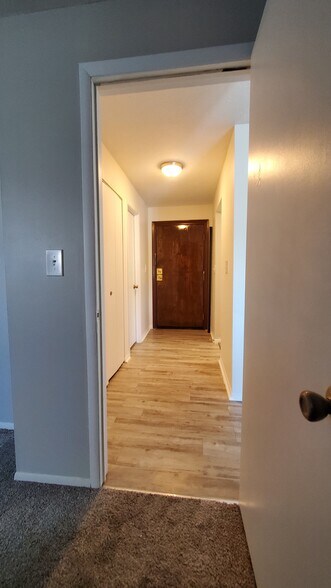 Entrance into the unit - 1675 Cedarwood Dr