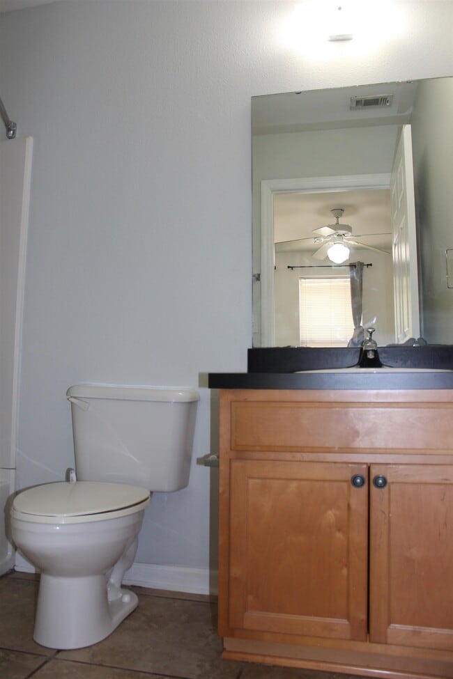 Building Photo - 1417 Pullen Rd