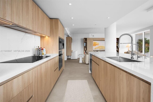 Building Photo - 4250 Biscayne Blvd