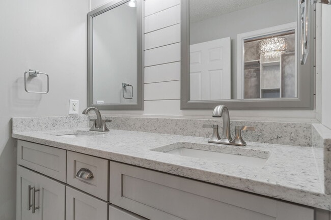 Primary Bathroom - 65 Bay Tree Dr
