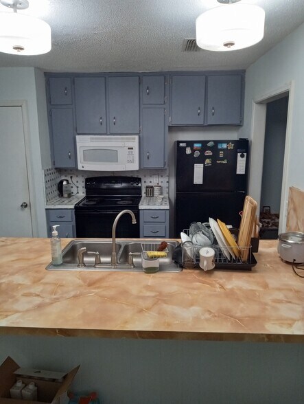 Building Photo - 2967 Edenderry Dr