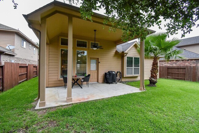 Building Photo - 27515 Huggins Crest Ct