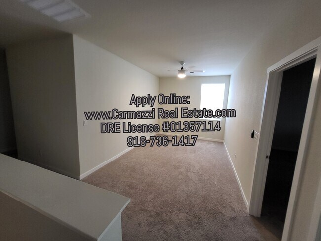 Building Photo - 3224 Finch Ln