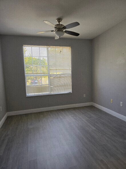 Building Photo - 9058 Lake Chase Island Way