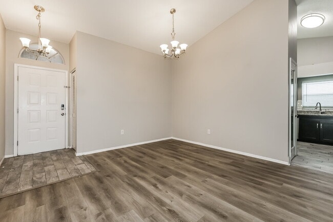 Building Photo - 13208 Sharondale Ct