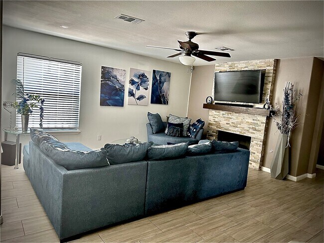 Building Photo - 7202 Roundrock Park Ln