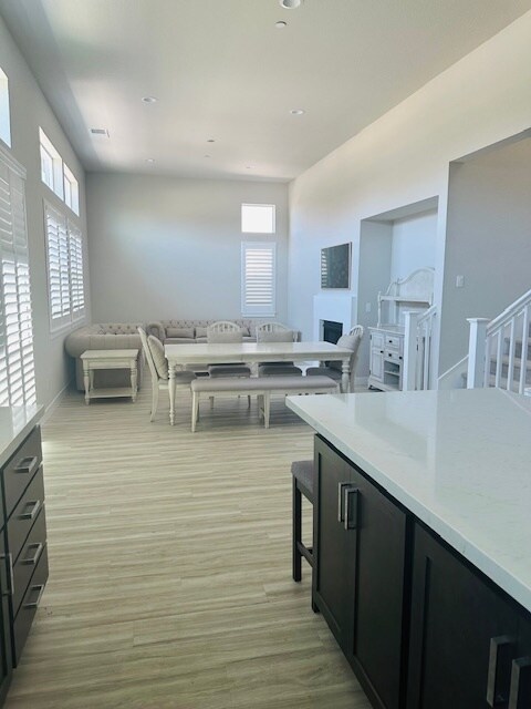 Building Photo - 361 Vinterra Ct