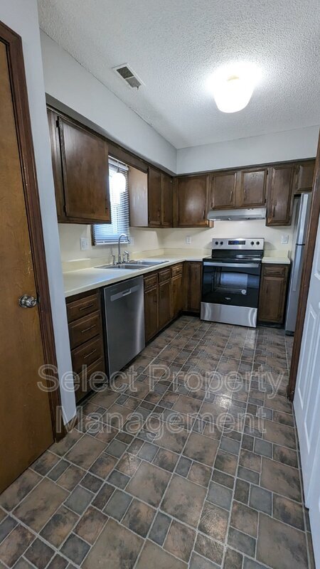 Building Photo - 4314 Whaler's Cove