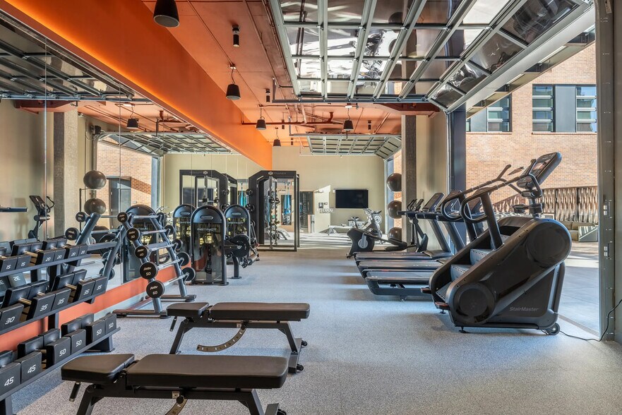 Building Photo - 2245 NW 56th St