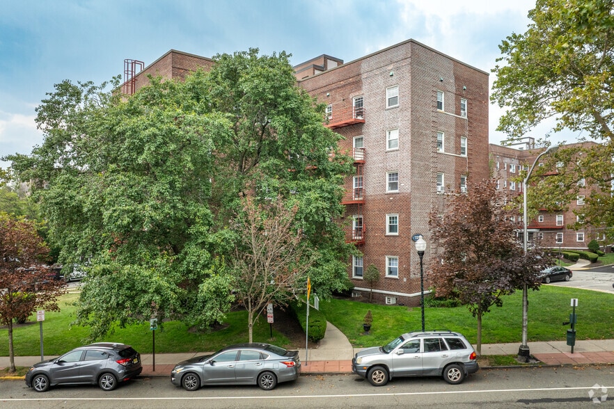 Building Photo - Hudson Ridge Apartments