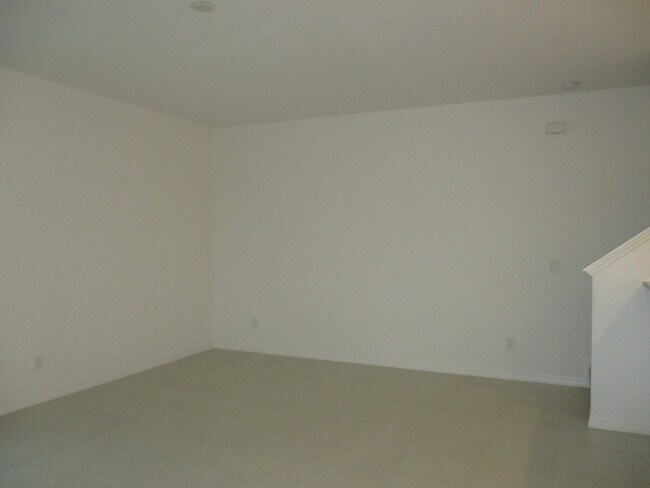 Building Photo - 3BD/2.5BA Town Home in Sawgrass Landing In...