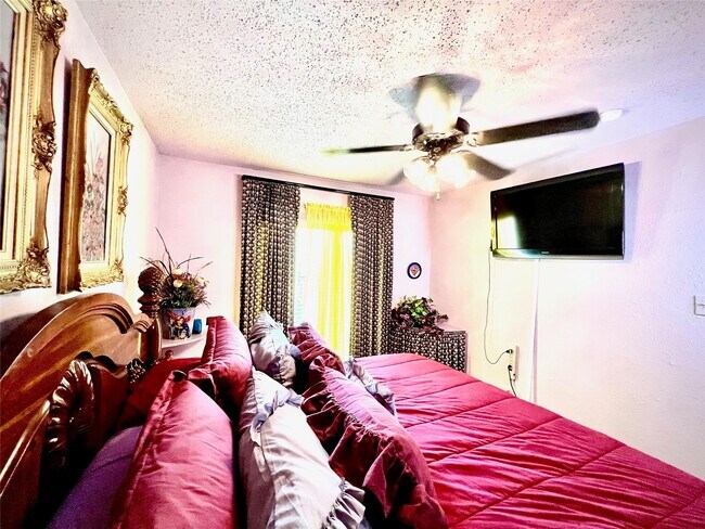 Building Photo - 3111 Windy Royal Dr