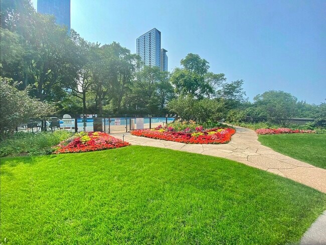 Building Photo - 505 N Lake Shore Dr