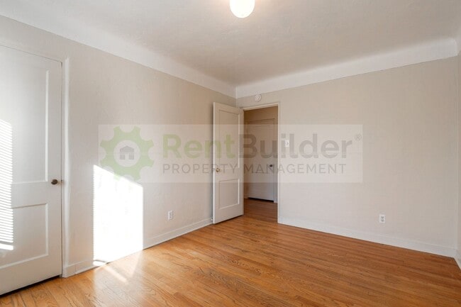 Building Photo - CALL US TODAY AT (505) 892-4400 TO SCHEDUL...