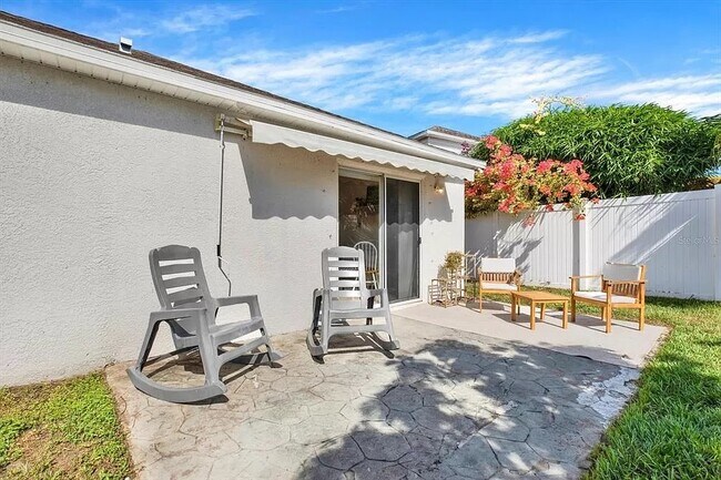 Building Photo - 10534 Opus Dr