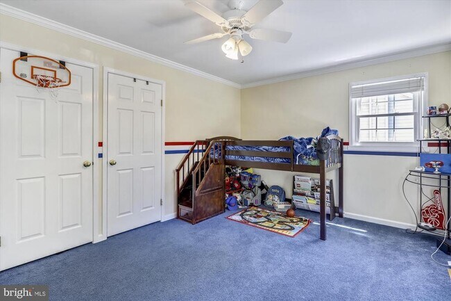 Building Photo - 8225 Osage Ln