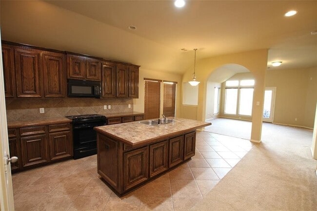 Building Photo - 4510 Long Creek Dr