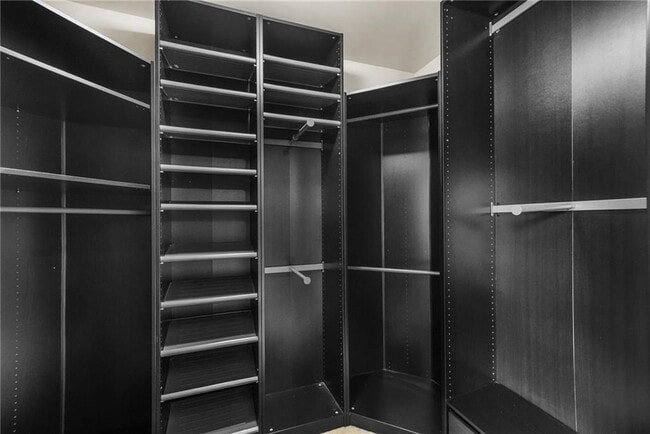 Building Photo - 1365 Delo Ln