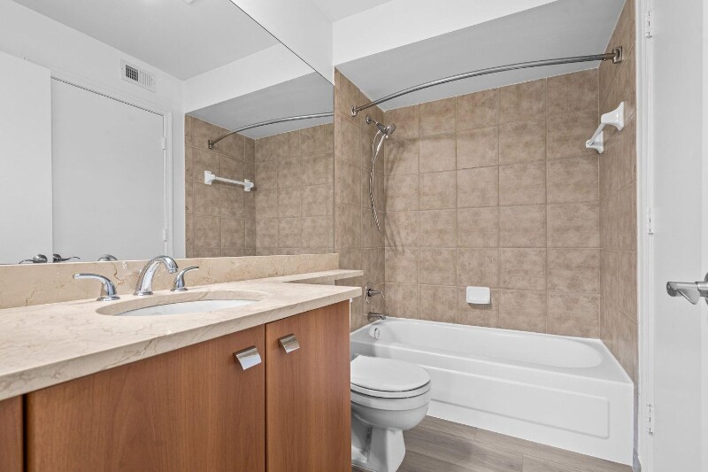 Building Photo - 1125 Crystal Way