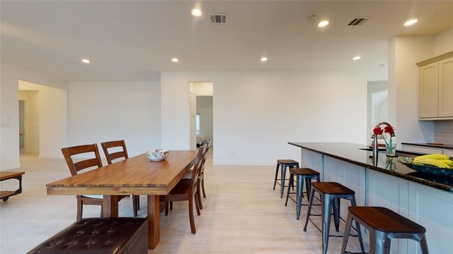 Building Photo - 19034 Paso Fino Pr Ln