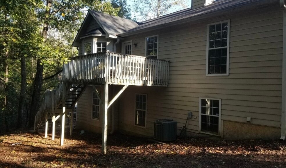 Building Photo - 3708 Willow Tree Cir