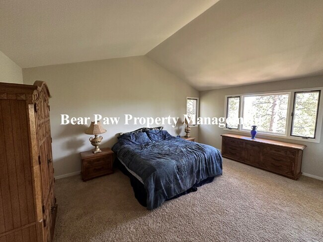 Building Photo - New Lower Price on this Magnificent Home in The Ridge!!