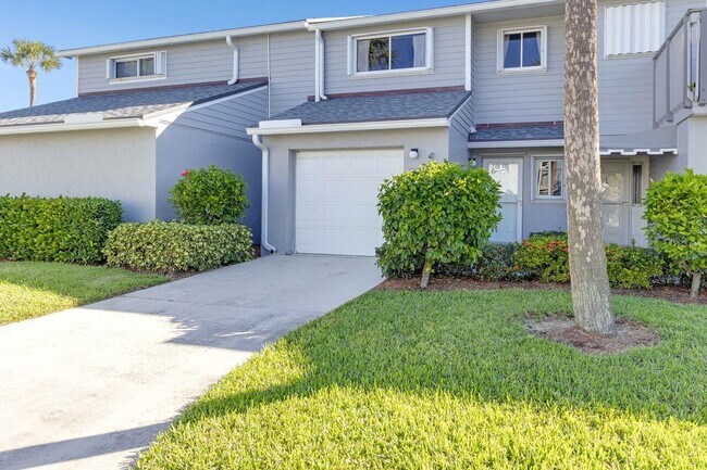 Building Photo - 4949 N Hwy A1A