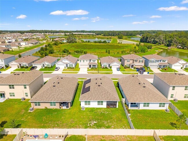 Building Photo - 34044 Sorrel Mint Dr