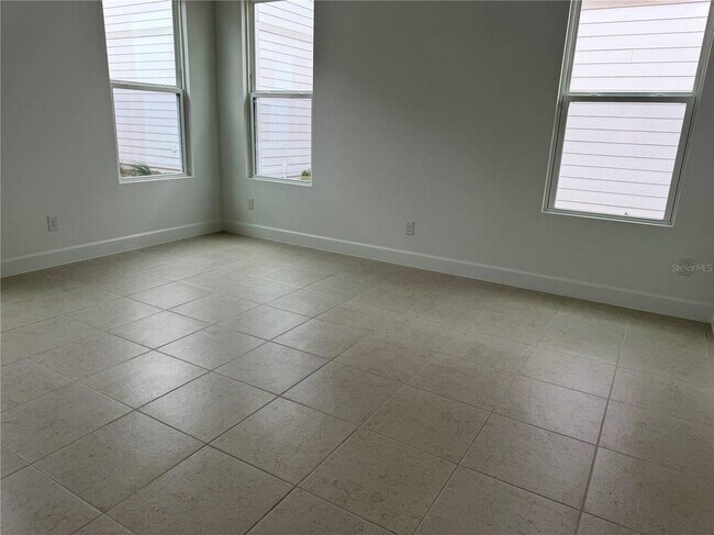 Building Photo - 2949 Sailhouse Dr