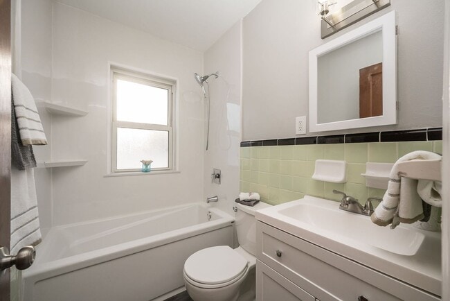 Building Photo - 10446 St Charles Rock Rd