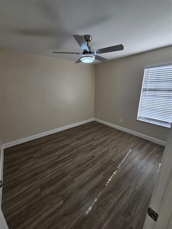 Building Photo - 14667 Laguna Beach Cir