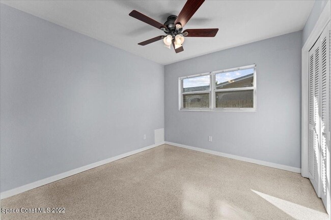 Building Photo - 215 Marion St