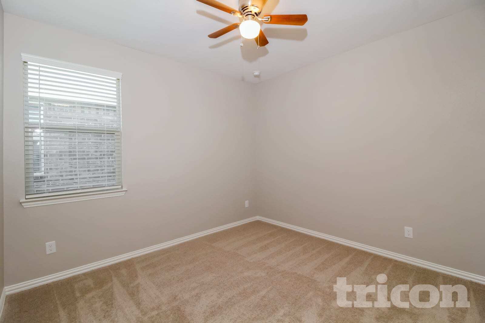 Building Photo - 780 Evergreen St