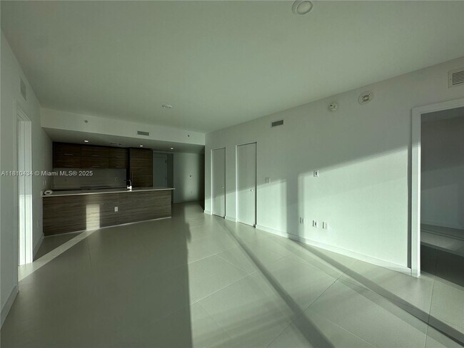 Building Photo - 1300 S Miami Ave