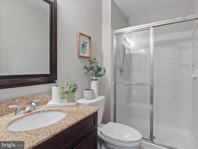 Building Photo - 12105 Green Leaf Ct