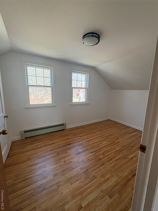 Building Photo - 340 Metzger Rd