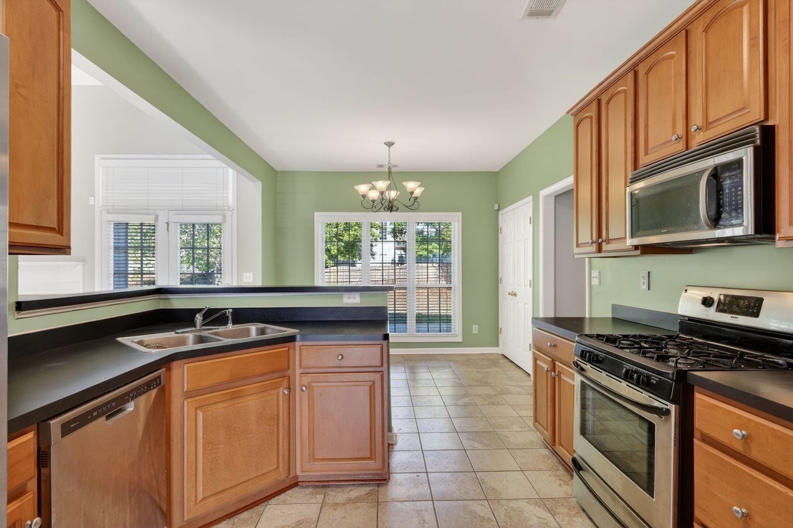 Building Photo - 6108 Vintage Pointe Pl