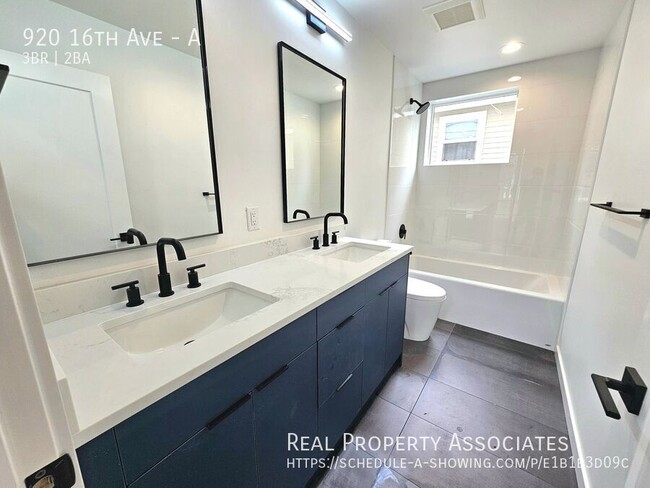 Building Photo - 920 16th Ave