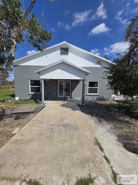 Building Photo - 19349 Landrum Park Rd