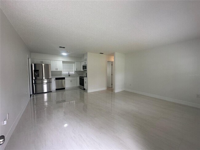 Building Photo - 25527 Antler St