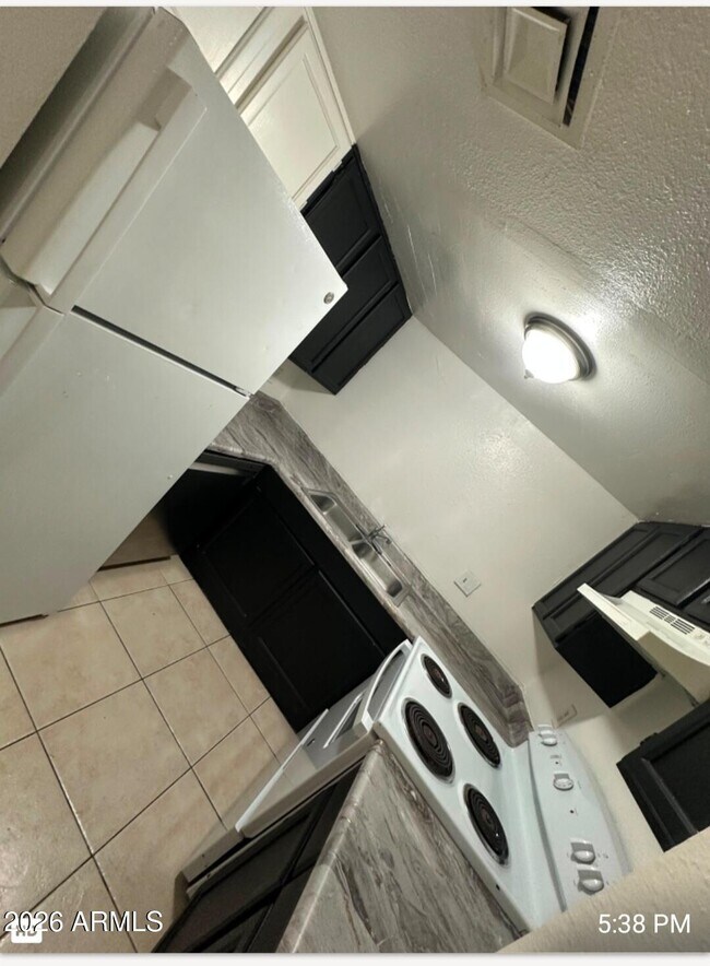 Building Photo - 2674 N 43rd Ave