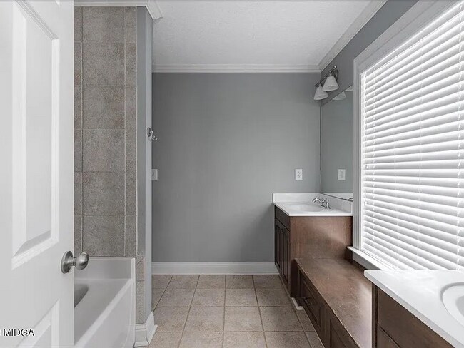 Building Photo - 314 Ivystone Dr