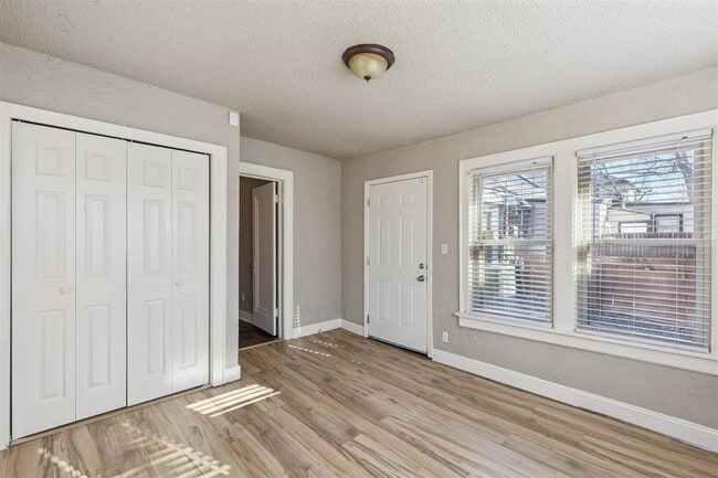 Building Photo - 1220 NW 43rd St