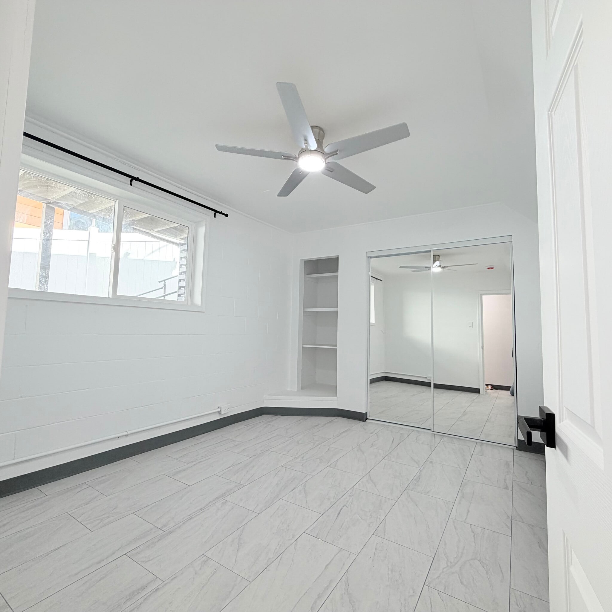 1st bedroom - 1739 Kamohoalii St