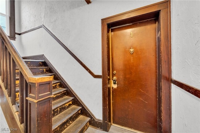 Building Photo - 4657 Warner Rd