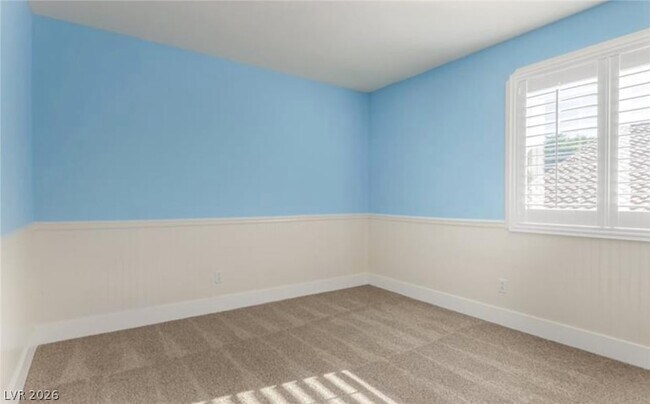 Building Photo - 264 Pointe Ranier Ave