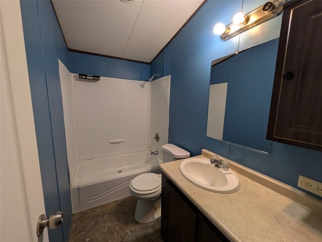 Building Photo - 1213 Kentucky St