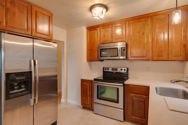 Building Photo - 5113 Sitton Way