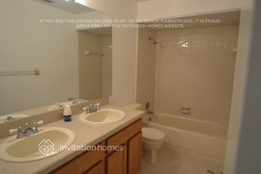 Building Photo - 1604 E Sandpiper Trail